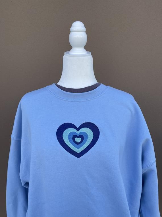 Retro Heart Embroidered Sweatshirt
