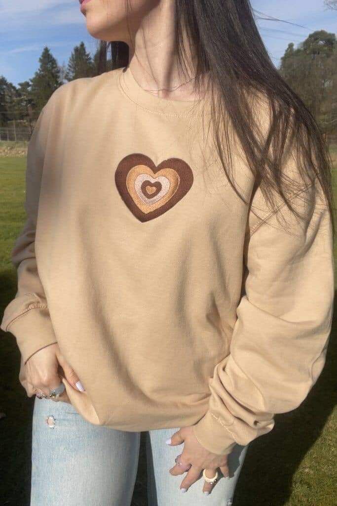 Neutral Concentric Heart Embroidered Sweatshirt - Premium Beige